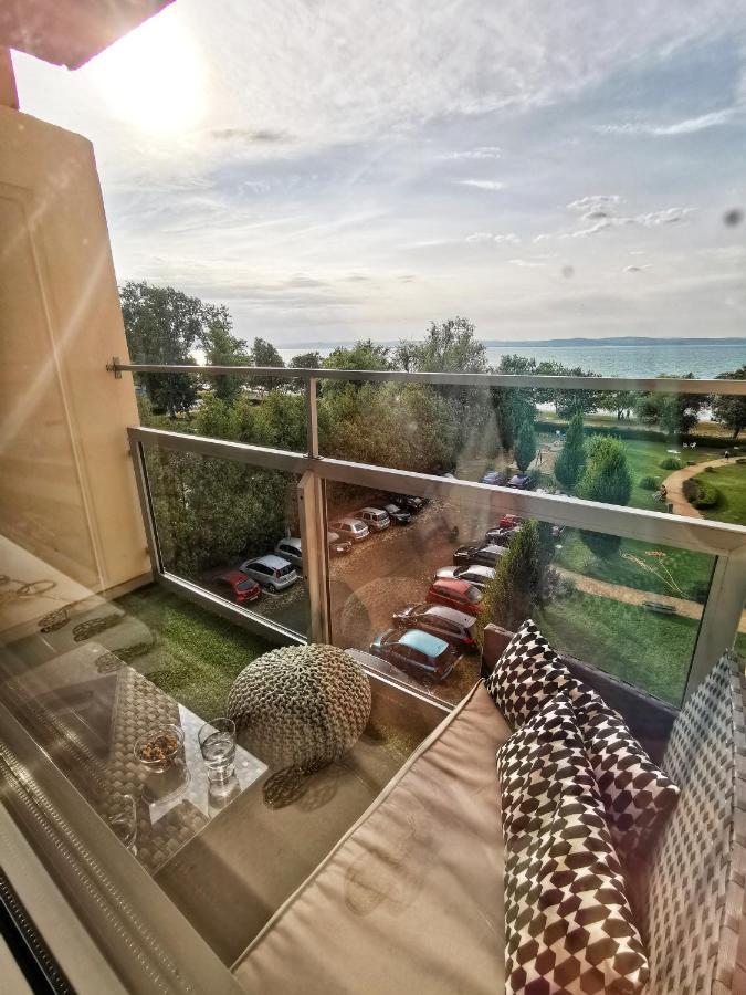 Szin-Aranyhid Apartman Сиофок Екстериор снимка